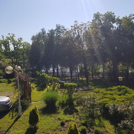Fortuna Panzio Hotel Orosháza Buitenkant foto